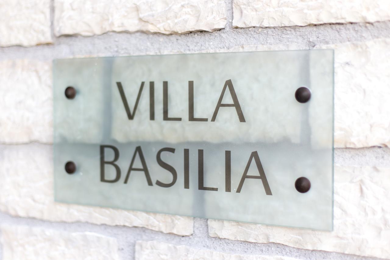 Abi Luxury Villas Monodendri Exterior foto